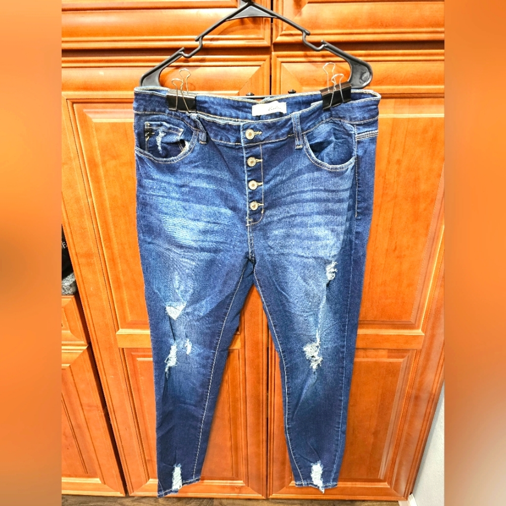 Kancan Dark Wash Skinny Jeans #324